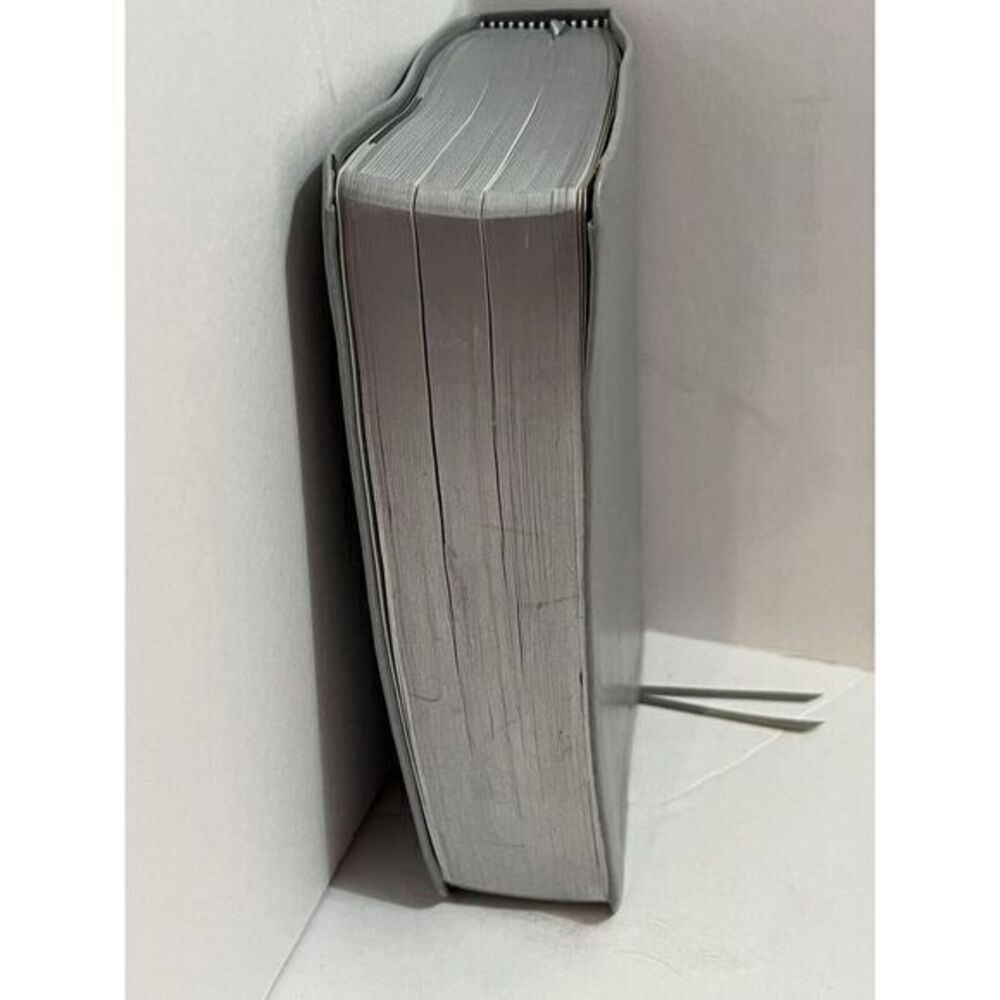 New World Translation of the Holy Scriptures Small Revised Bible Gray Silver - Picture 9 of 13